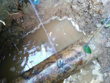 阿里地楼顶漏水维修公司分享下漏水检测的原理